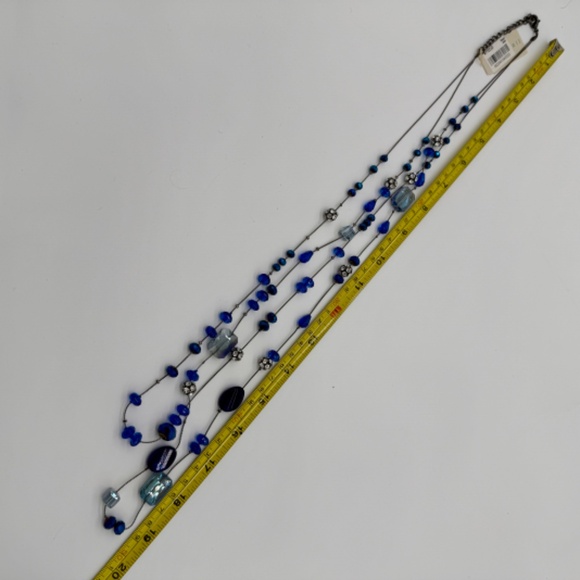 Bead and Crystals Necklace Blue & Antiqued Gold Tone Chain New With Tags & Box - Picture 8 of 8